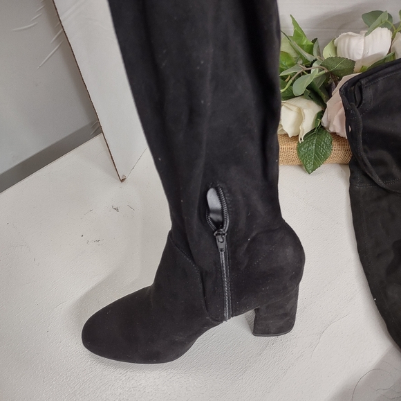 Black Over-the-Knee Women's Boots - Picture 7 of 10